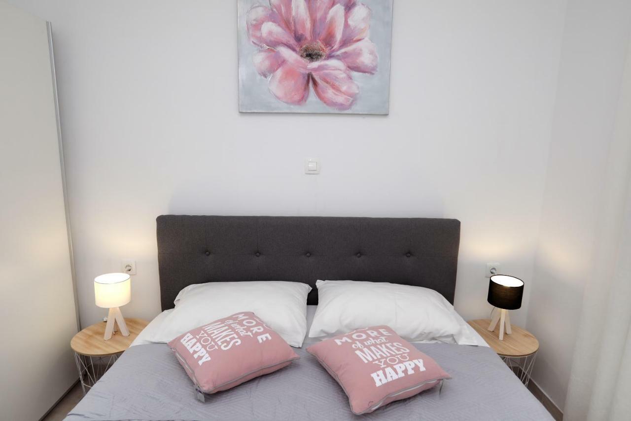 Apartment Little Marijeta トロギール エクステリア 写真