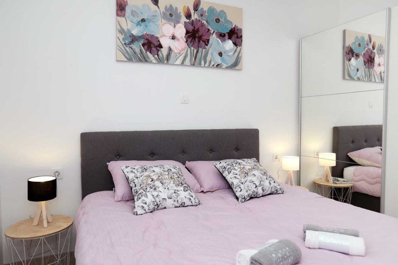 Apartment Little Marijeta トロギール エクステリア 写真