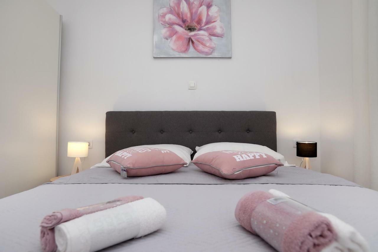 Apartment Little Marijeta トロギール エクステリア 写真